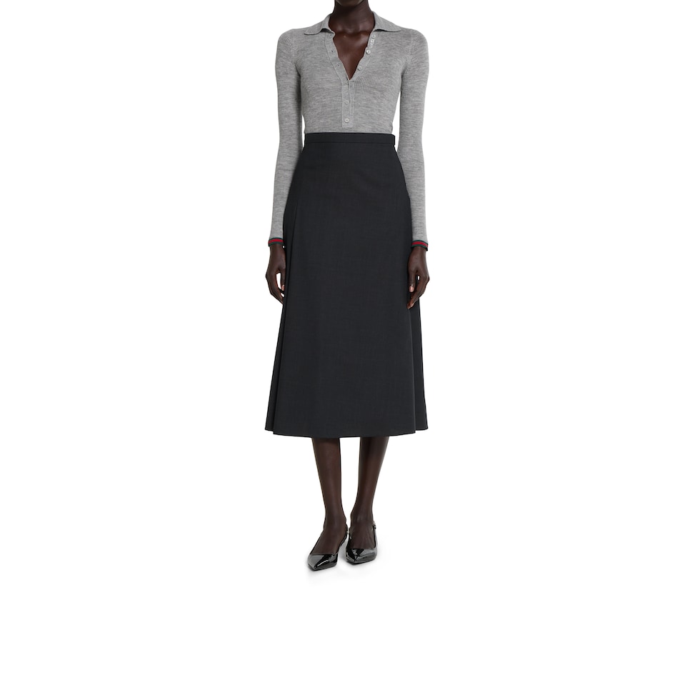Wool skirt with embroidery
