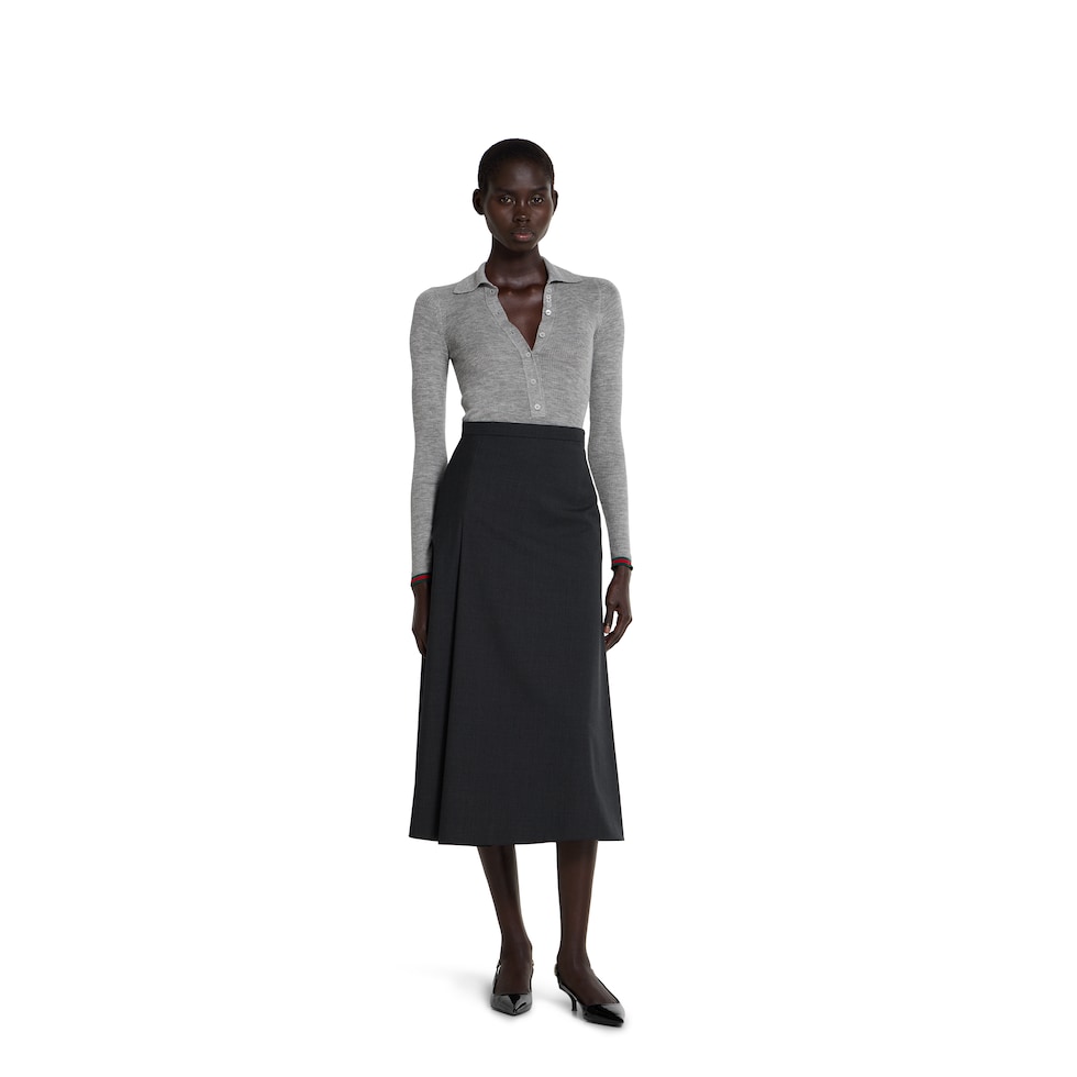 Wool skirt with embroidery