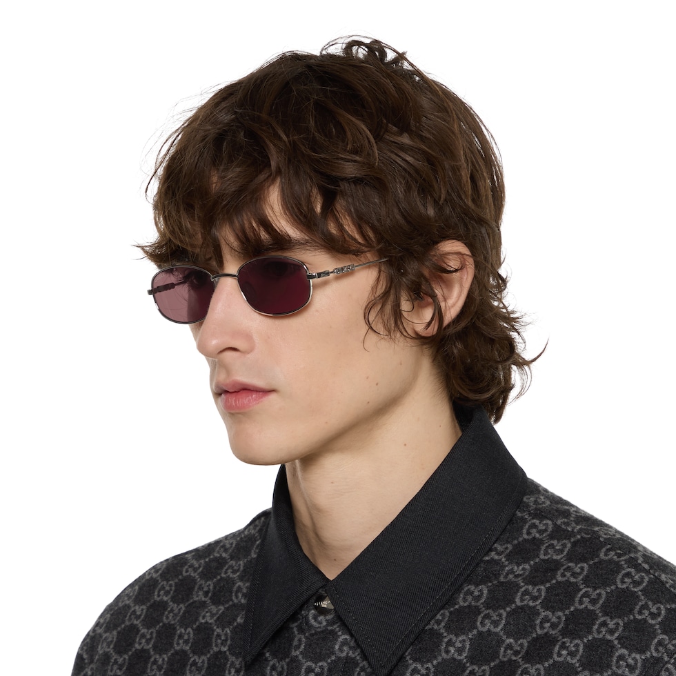 Oval frame sunglasses