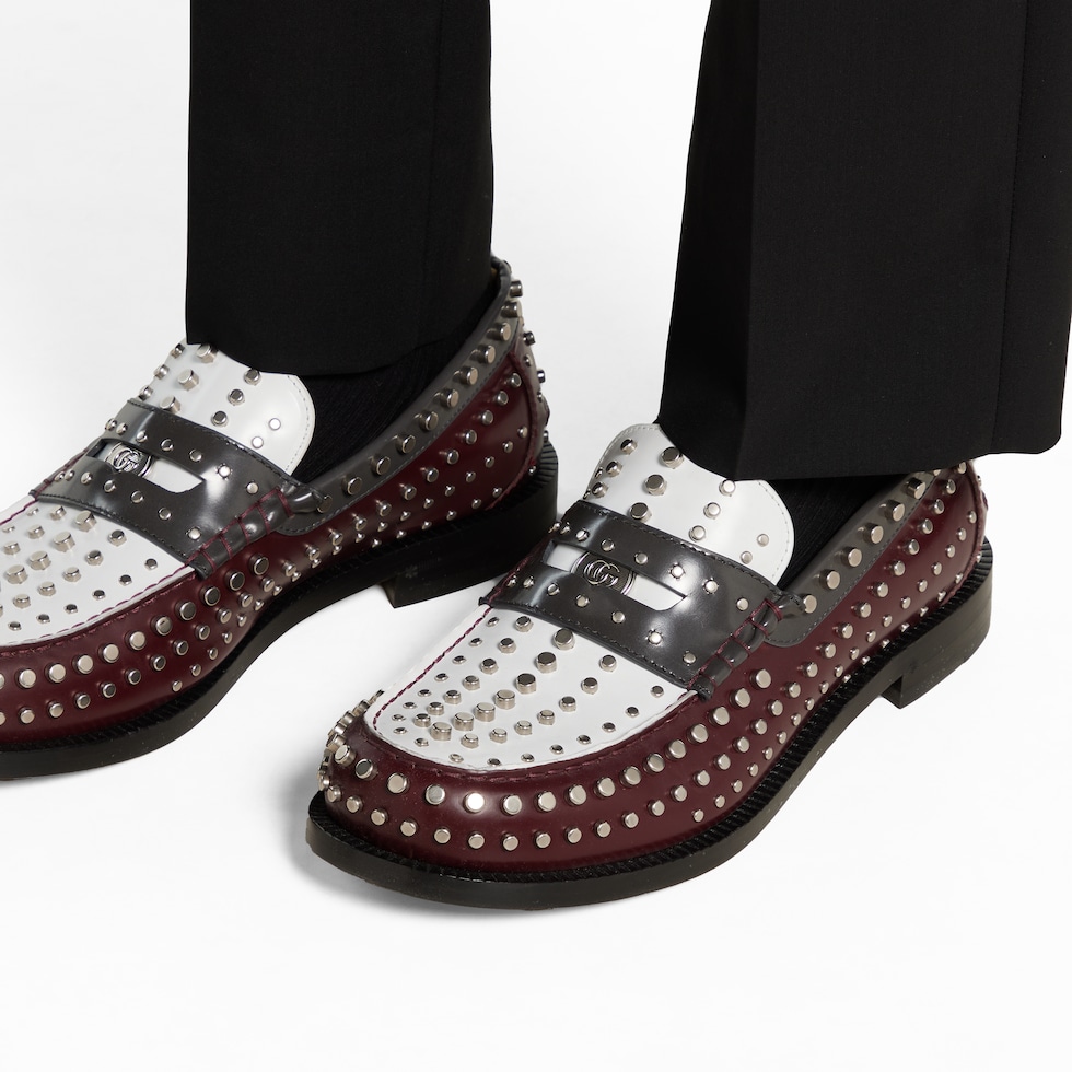 Men's loafer with removable detail