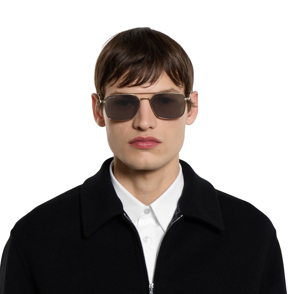 Low nose bridge fit sunglasses