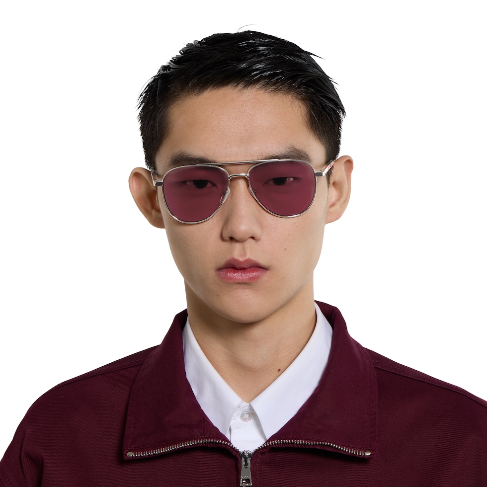 Aviator frame sunglasses