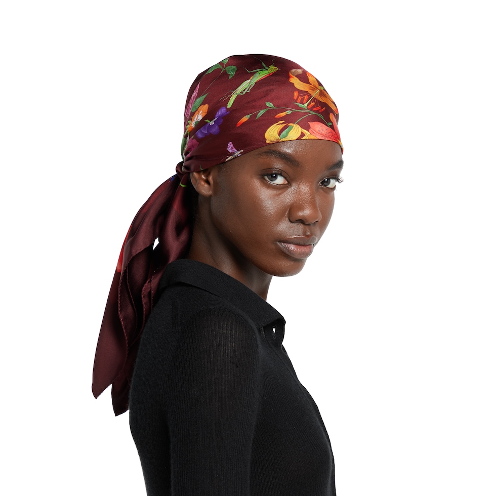 Printed Flora silk twill carré