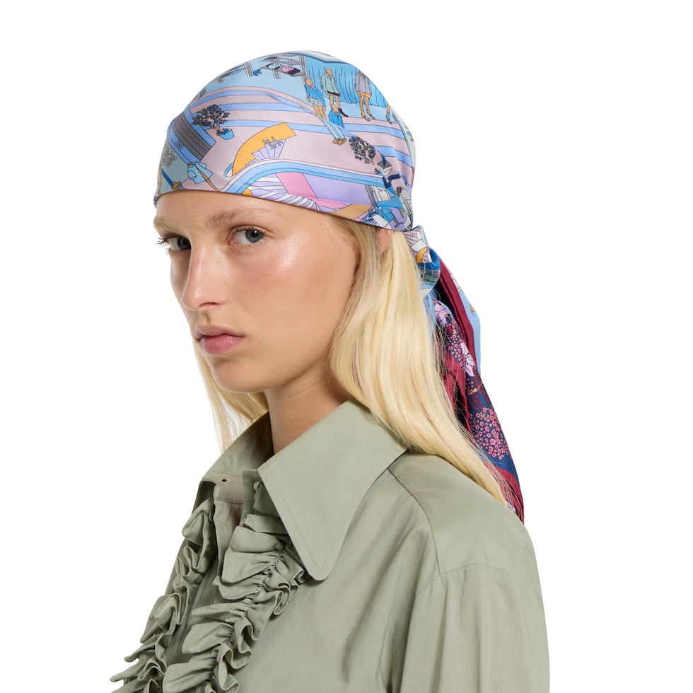 Printed silk twill carré