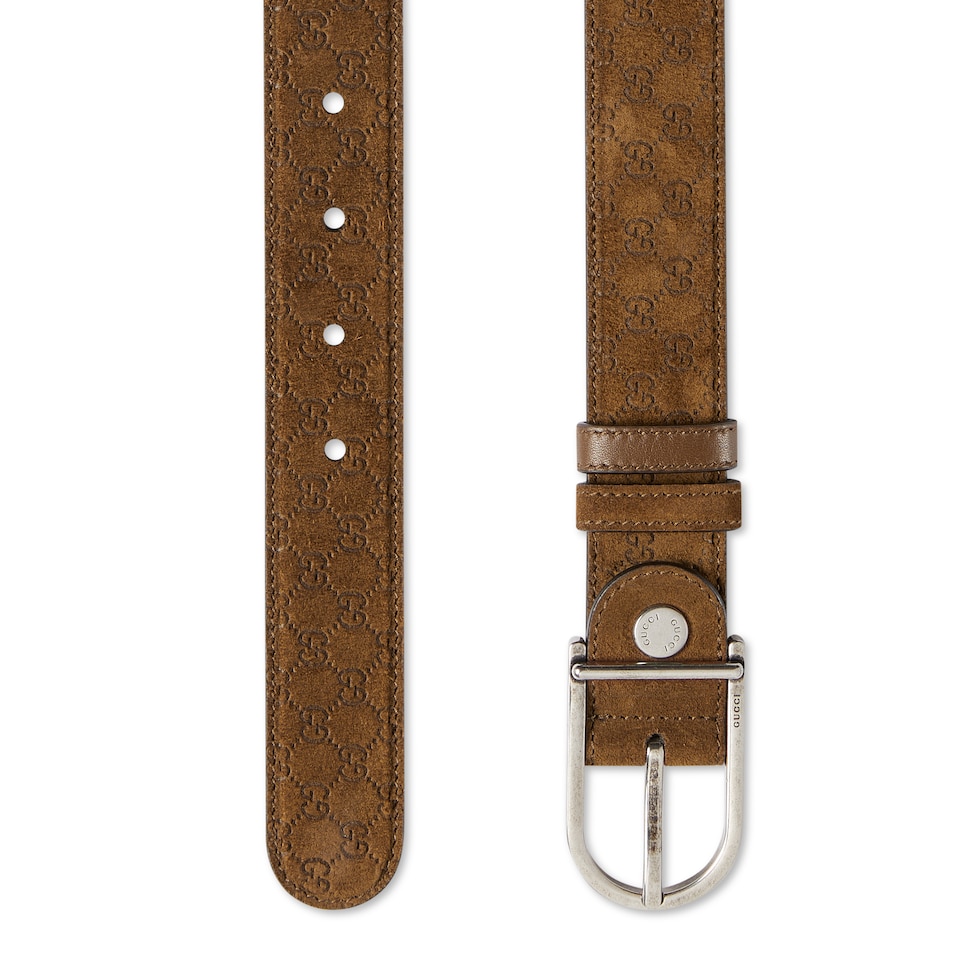 Reversible belt with rounded buckle