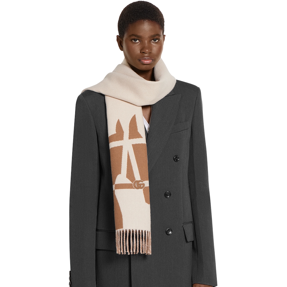 Wool scarf with jacquard motif