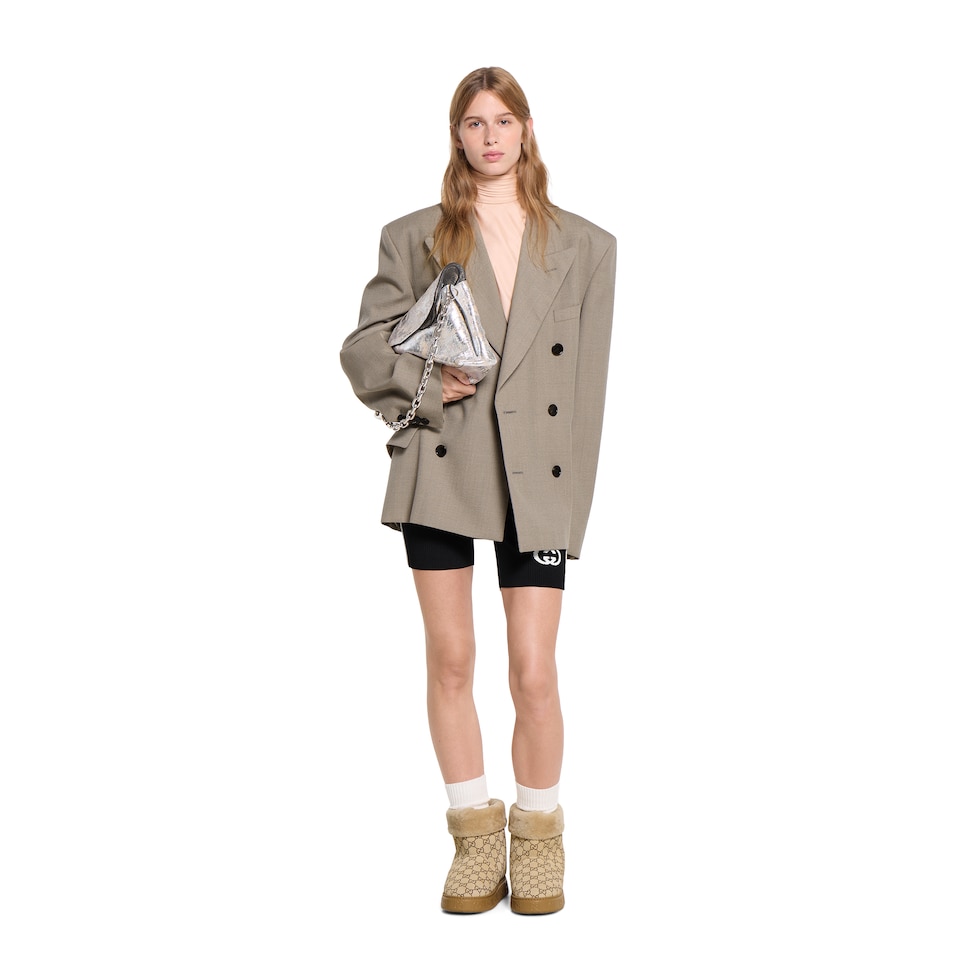 Women's boot with merino wool lining