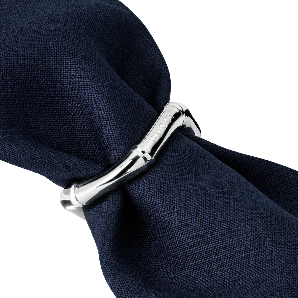 뱀부 모티브의 냅킨 홀더