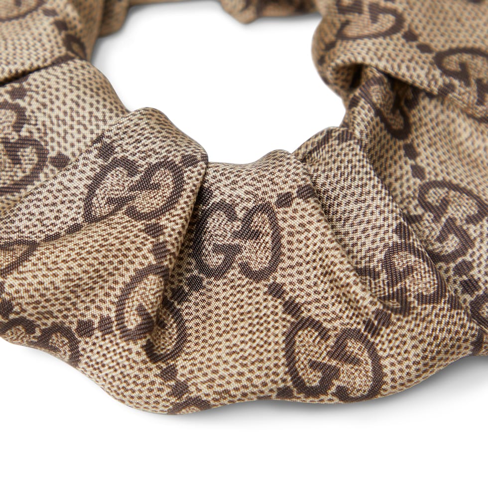 ربطة شعر من الحرير بنقش GG