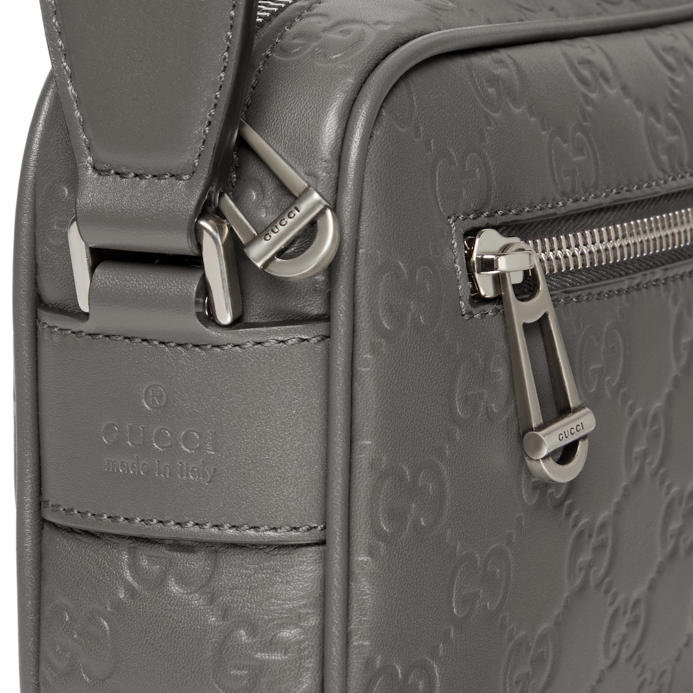 〔GGエンブレム〕スモール クロスボディバッグ