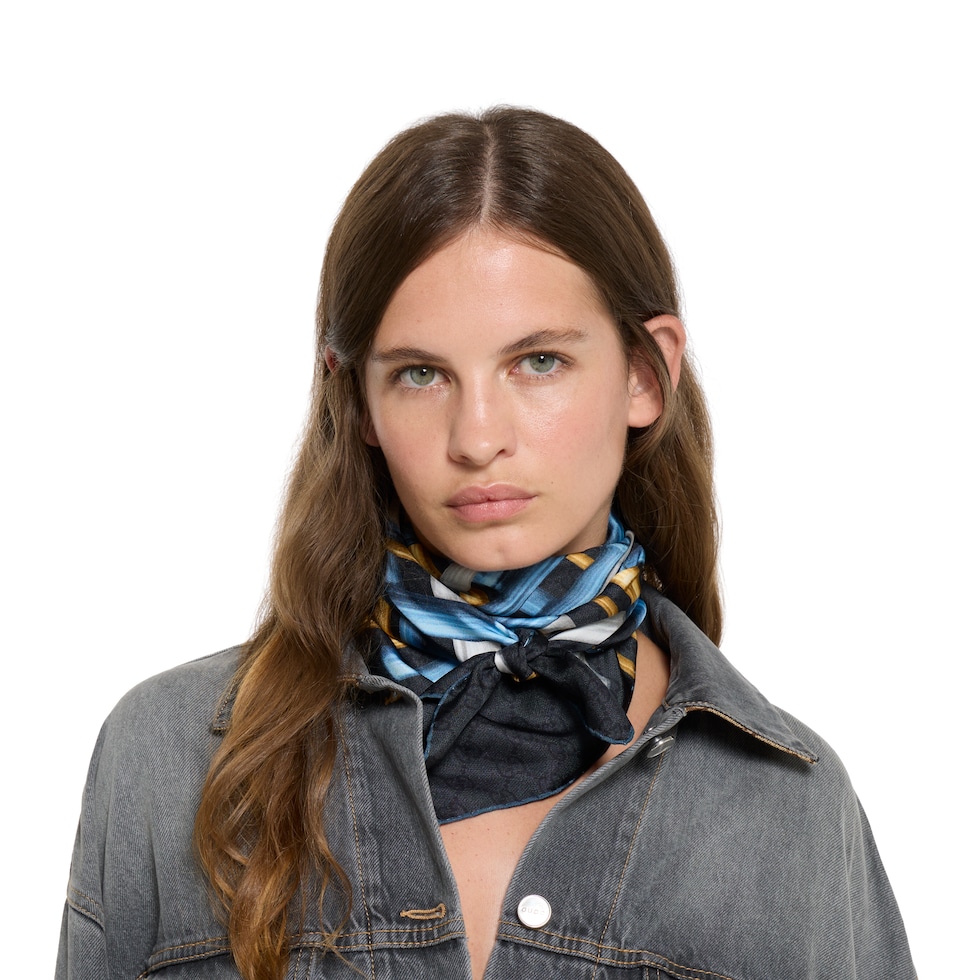 Printed silk twill carré