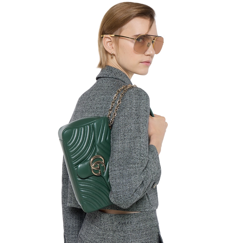 GG Marmont medium shoulder bag