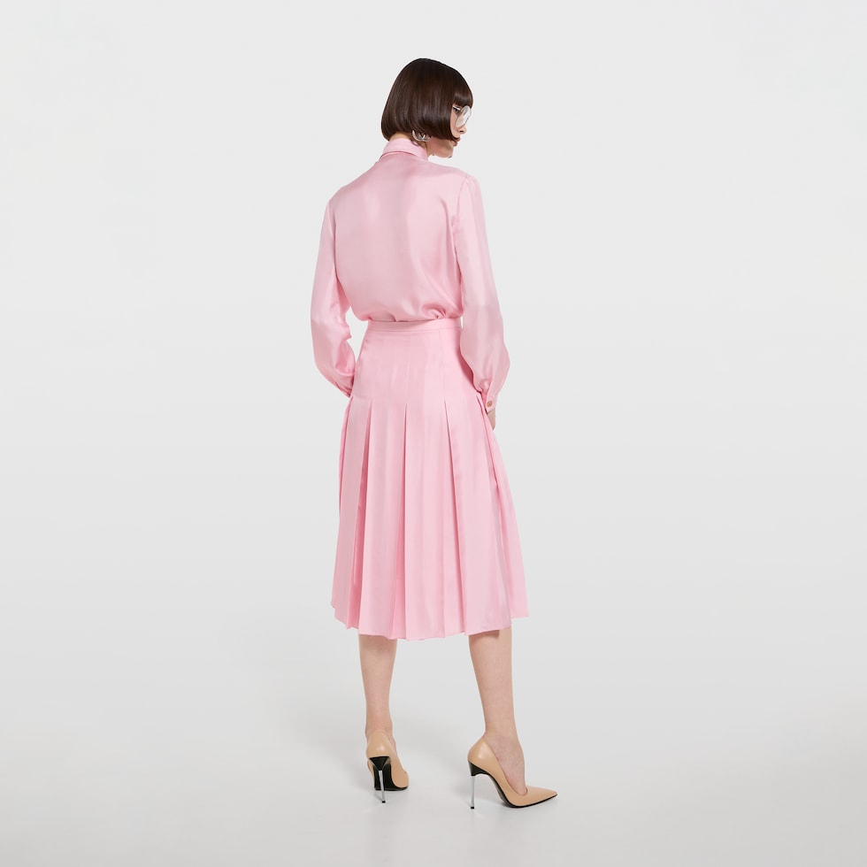 실크 트윌 주름 미디 스커트