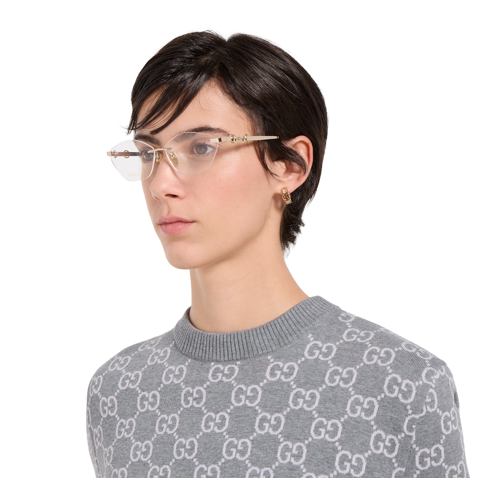 Cat-eye optical frame