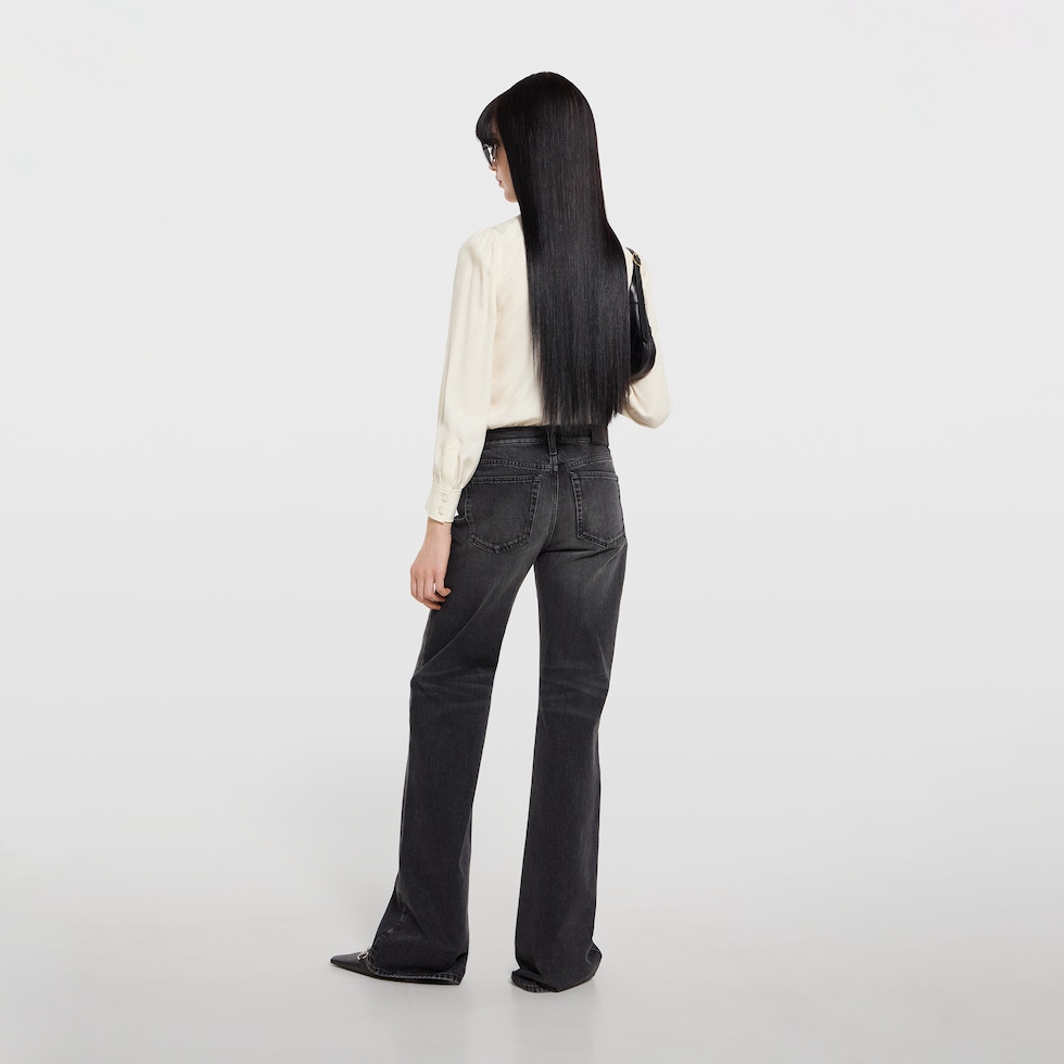 Bluse aus Seidensatin-Crêpe mit GG