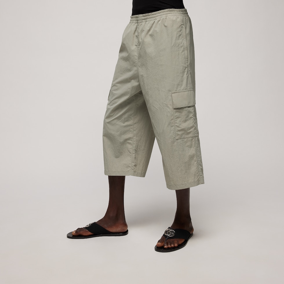 Nylon cargo pants with wrinkle effect