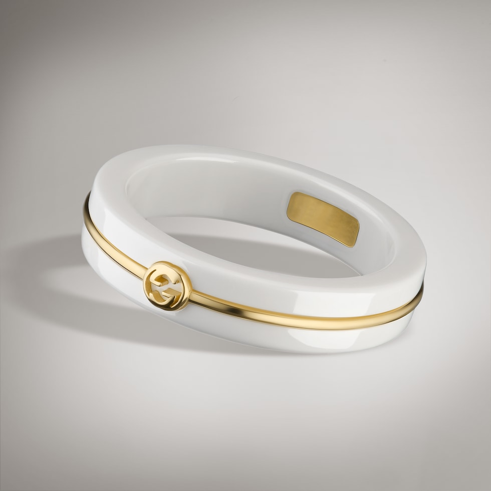 Gucci Interlocking系列锆石薄款戒指