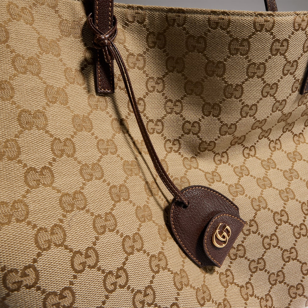 Large tote bag with charm