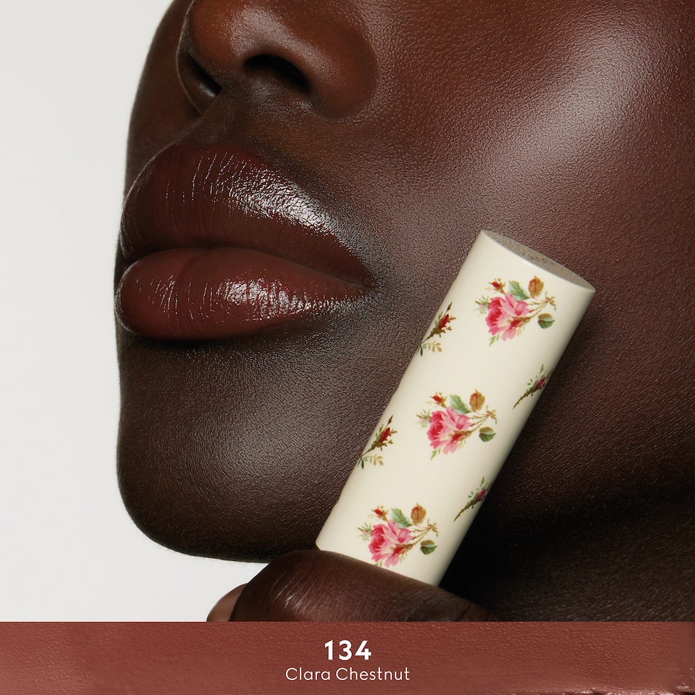 134 'Clara Chestnut', Rouge à Lèvres Voile Lipstick