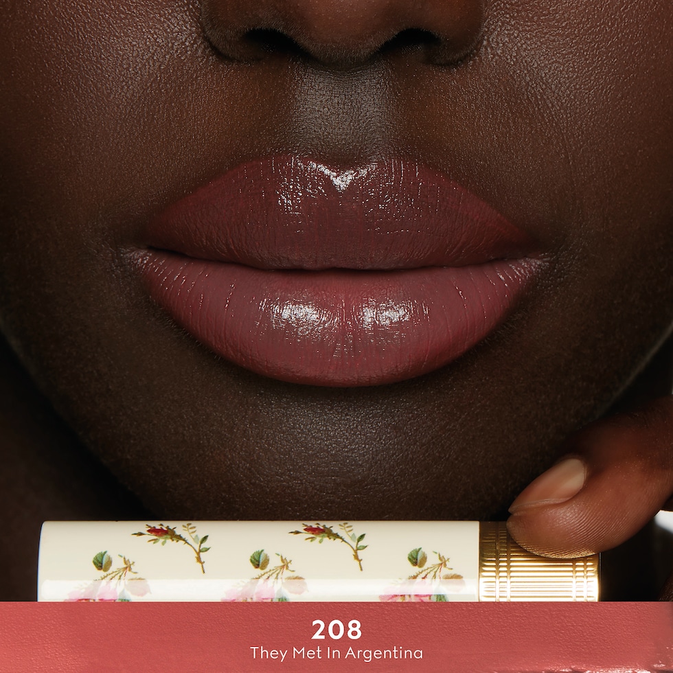 208 They Met In Argentina, Rouge à Lèvres Voile Lipstick