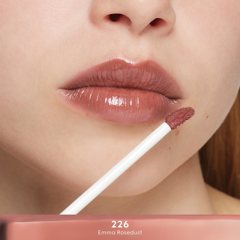 226 'Emma Rosedust' Gucci Glow Oil-In-Water Tint