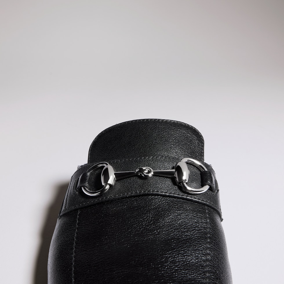 Mule con Horsebit para mujer