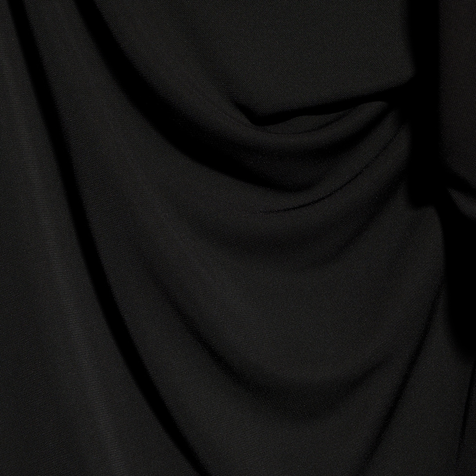 粘胶纤维针织不对称长裙