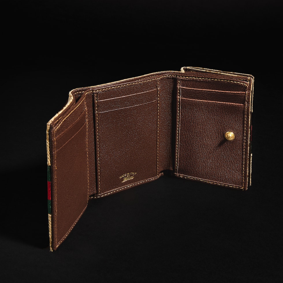 구찌 홀스빗 웹 스몰 삼단 지갑