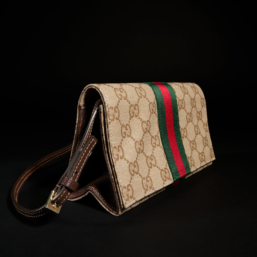 Pochette petit format avec dragonne et Web