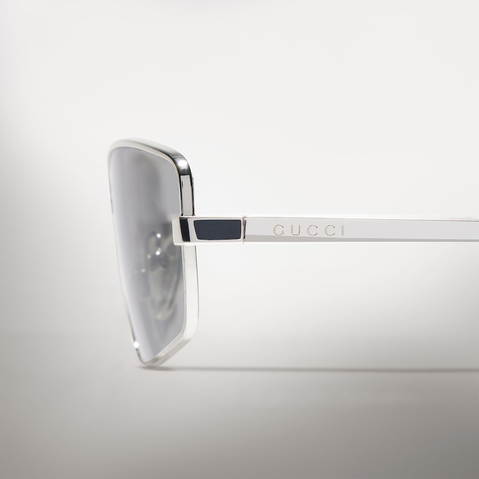 Rectangular frame sunglasses