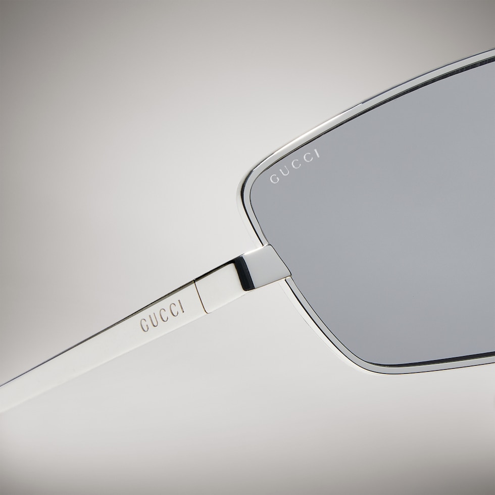 Rectangular frame sunglasses
