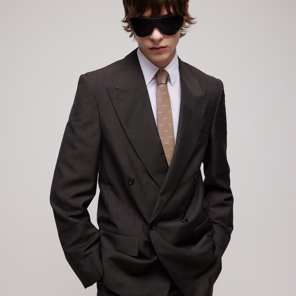 Horsebit silk jacquard tie