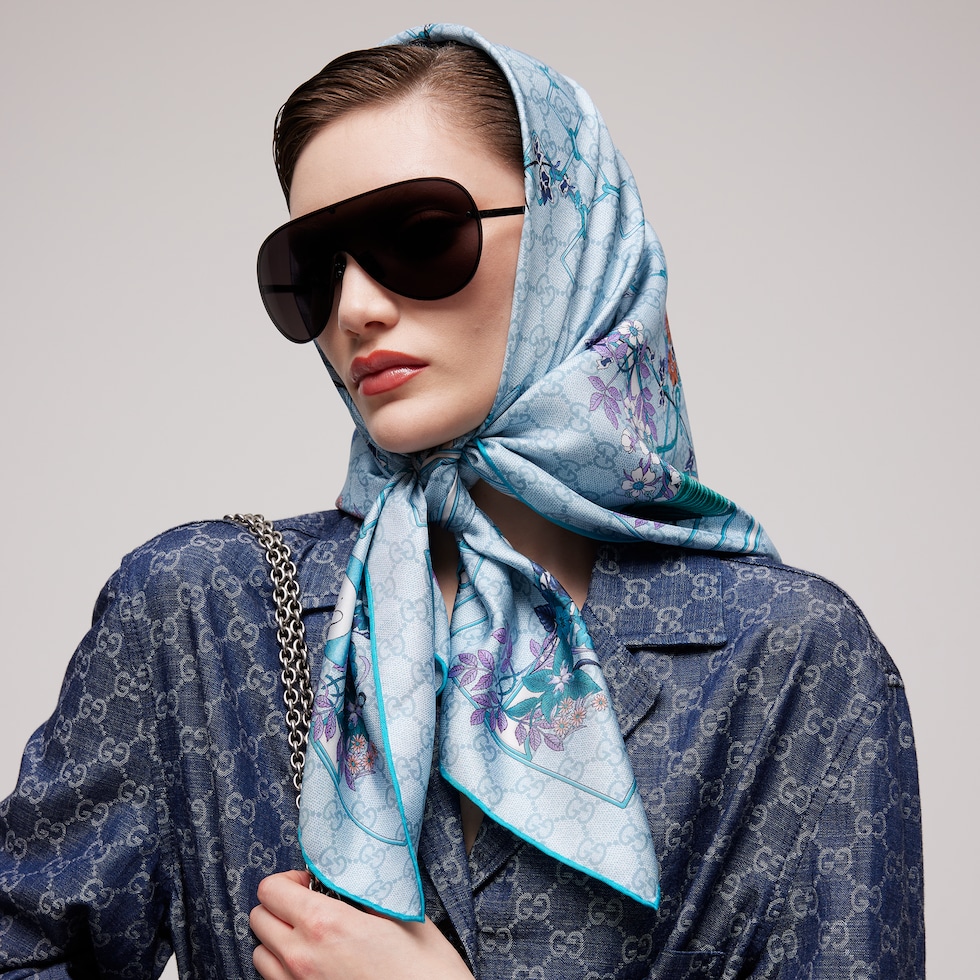 Printed silk twill carré