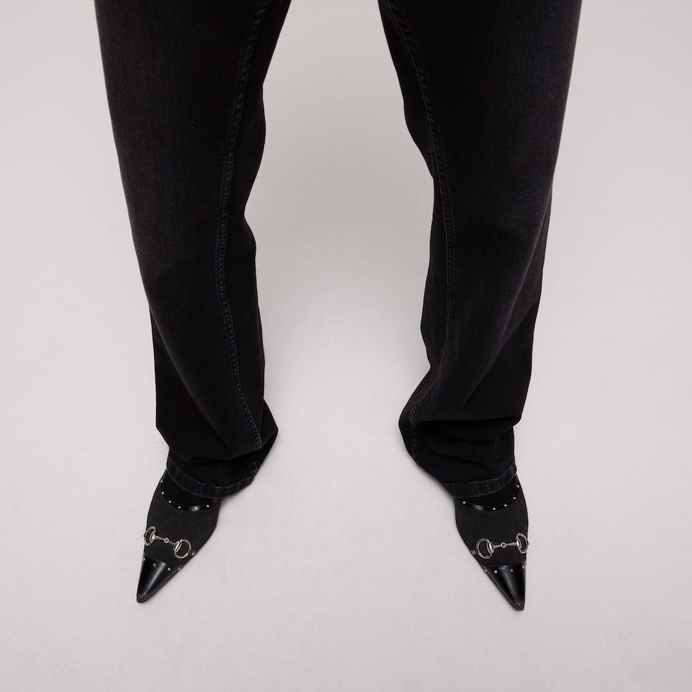 Mocasín de punta puntiaguda con tachuelas para hombre