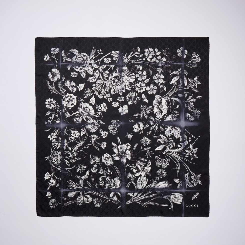 Printed silk jacquard carré