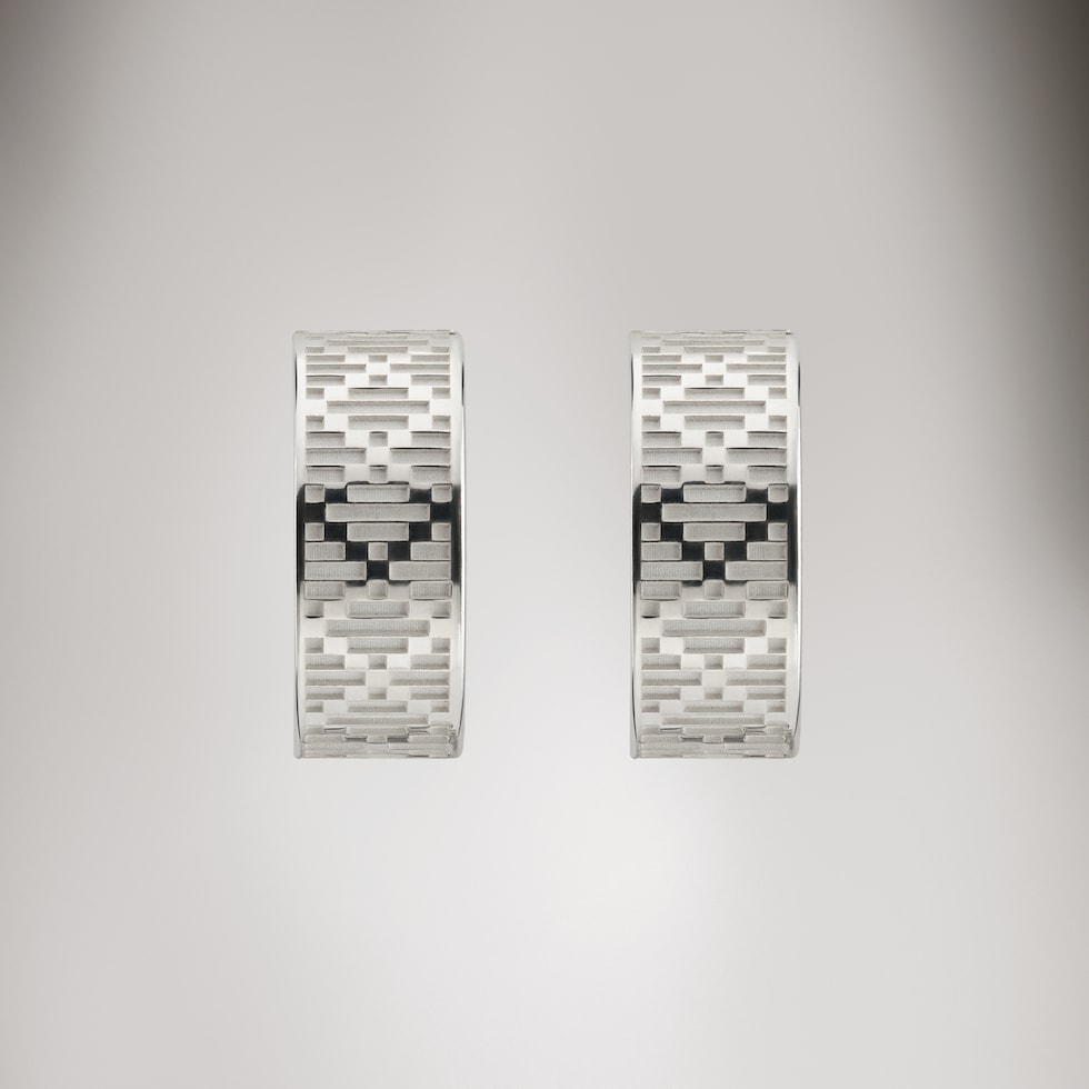 أقراط Gucci Diamante صغيرة