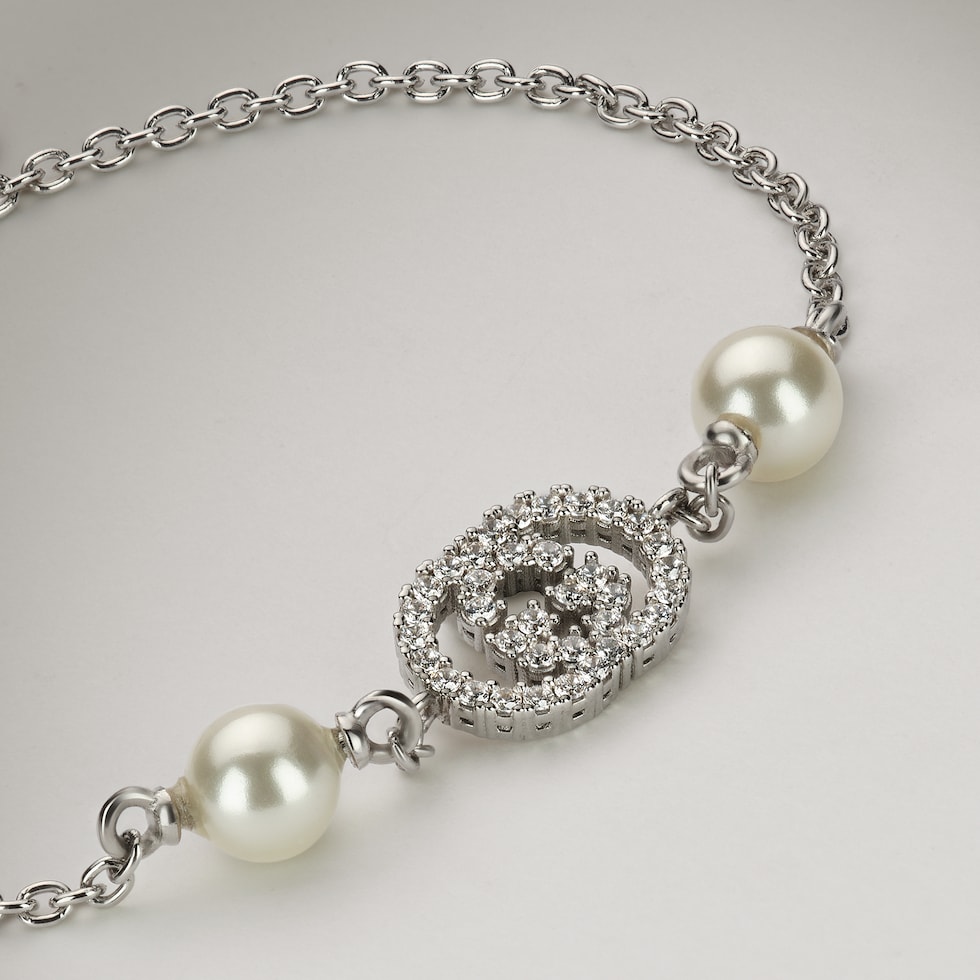 Crystal and pearl bracelet