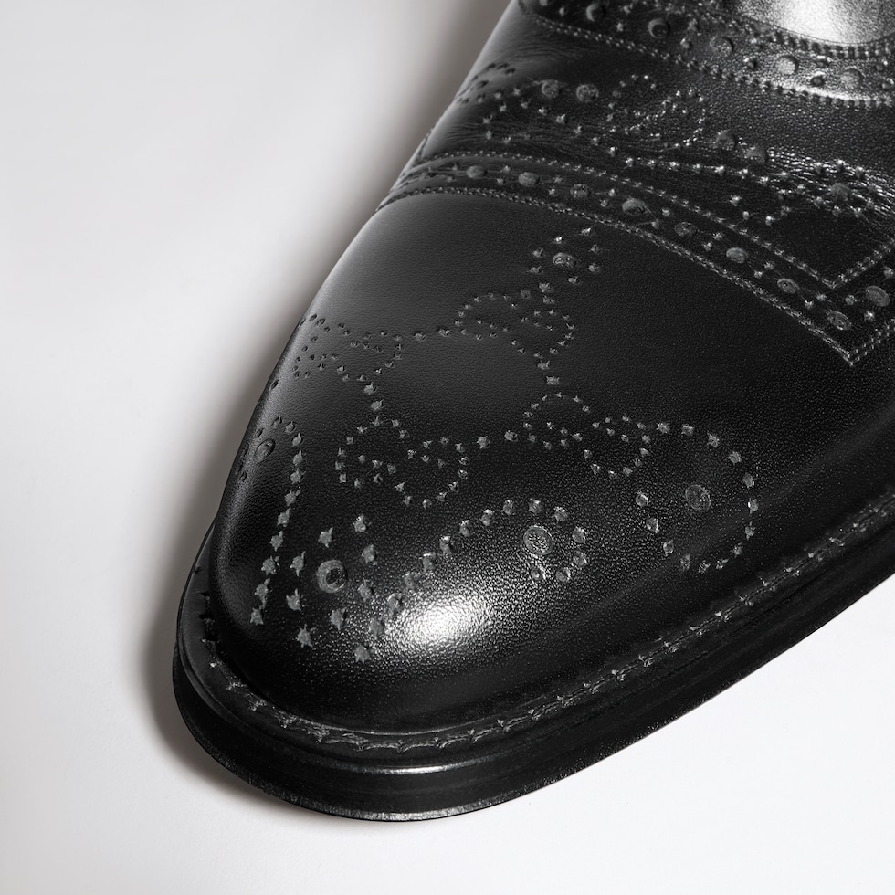 Men's lace-up shoe
