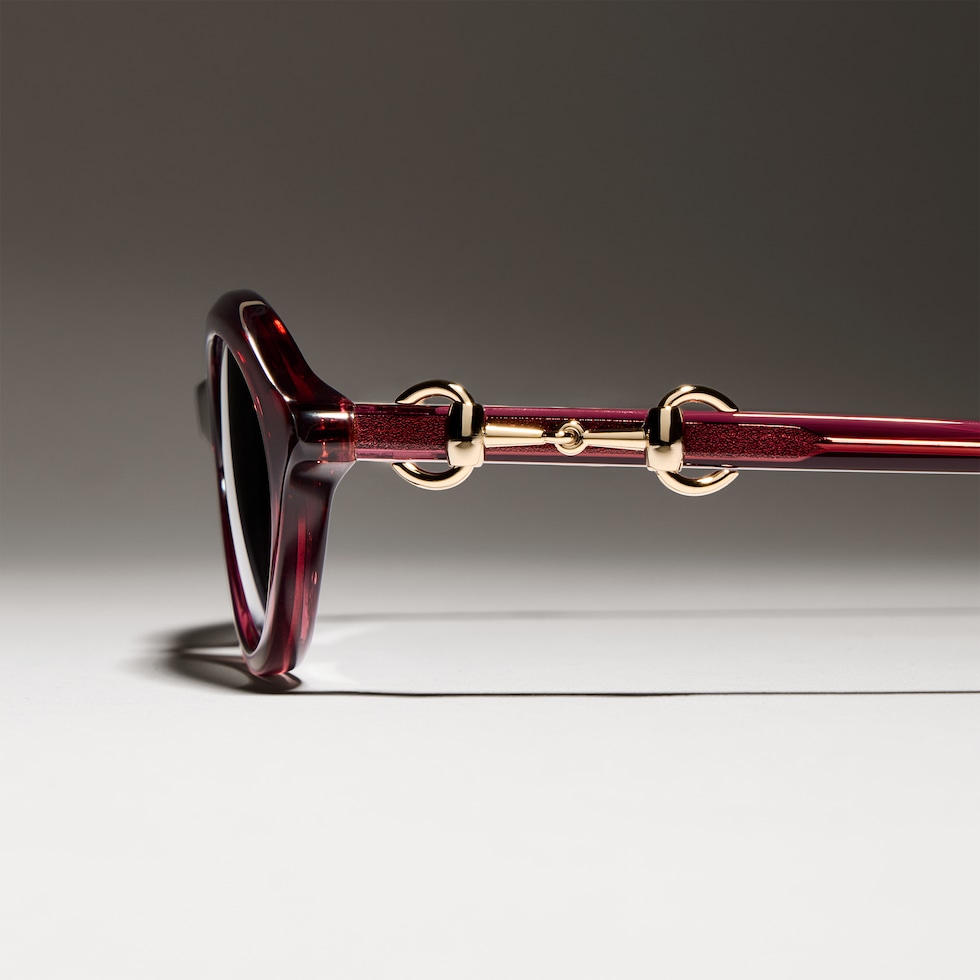 Oval-frame sunglasses