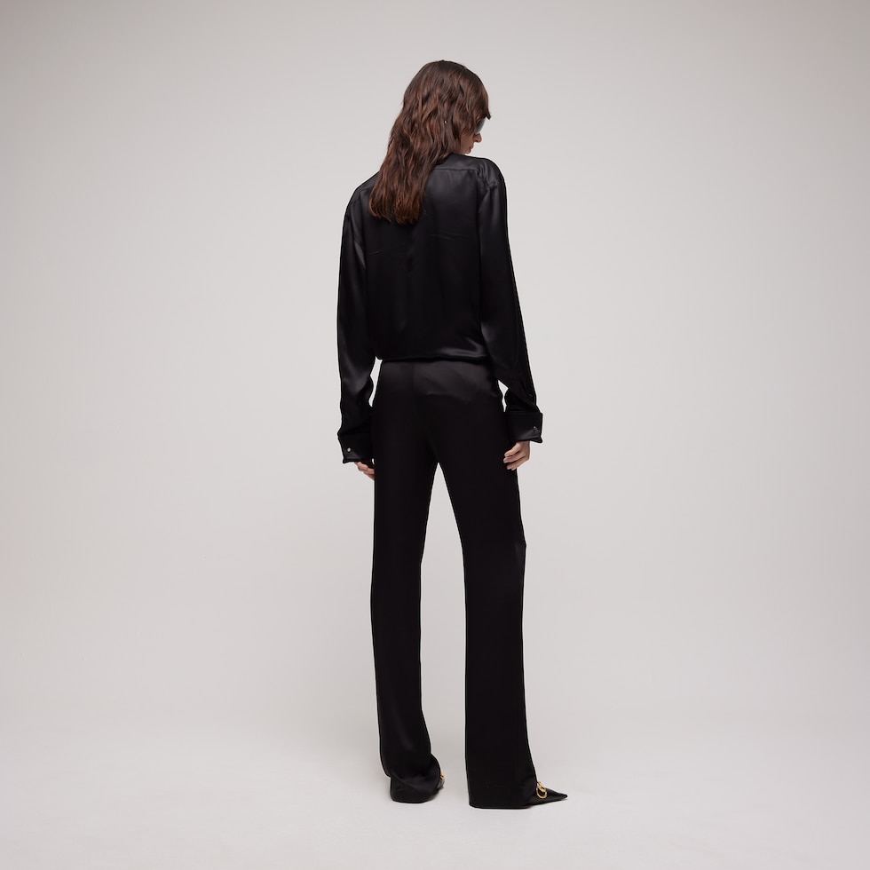Hose aus Crêpe-Satin