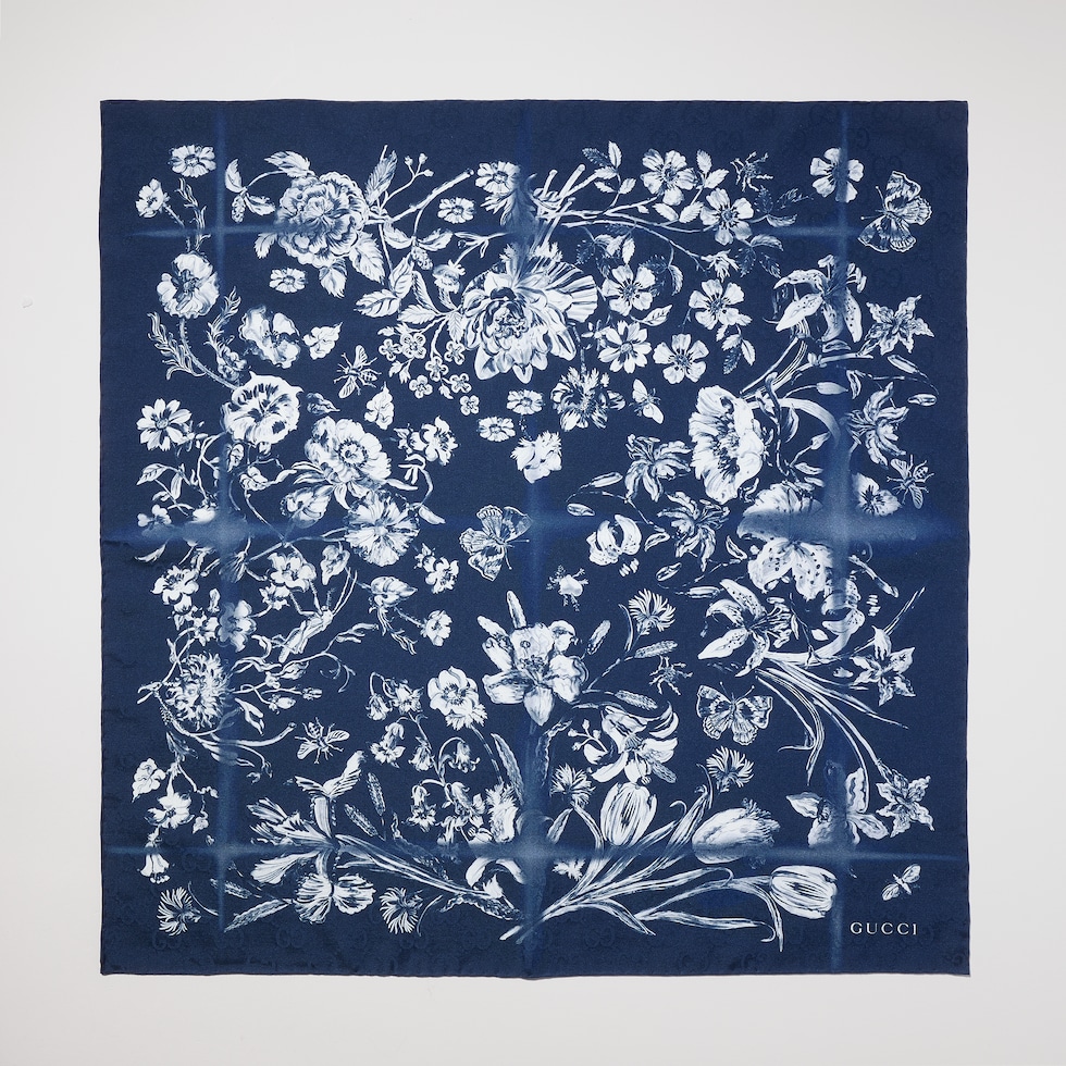 Cotton silk jacquard pocket square