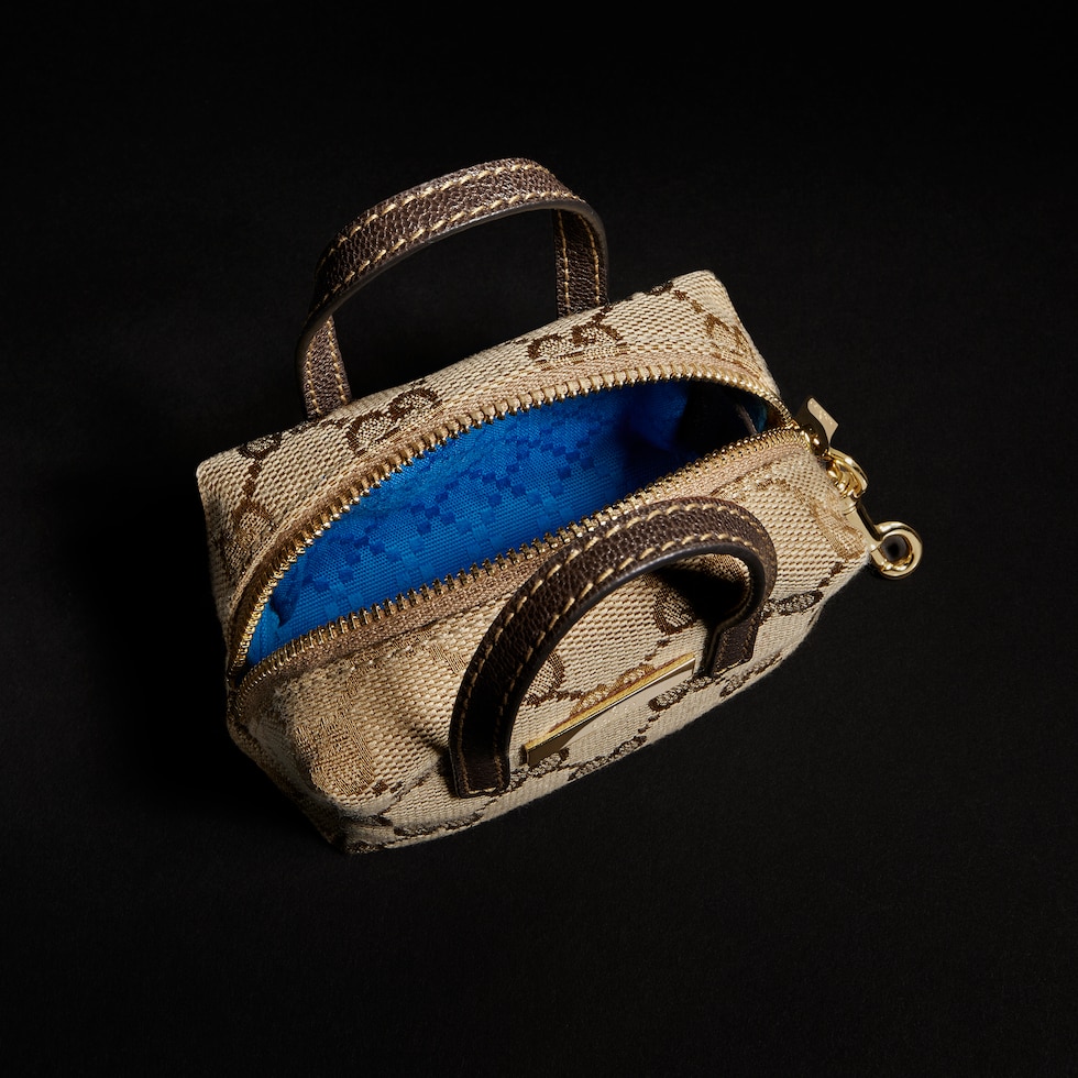 Boston bag-shaped charm