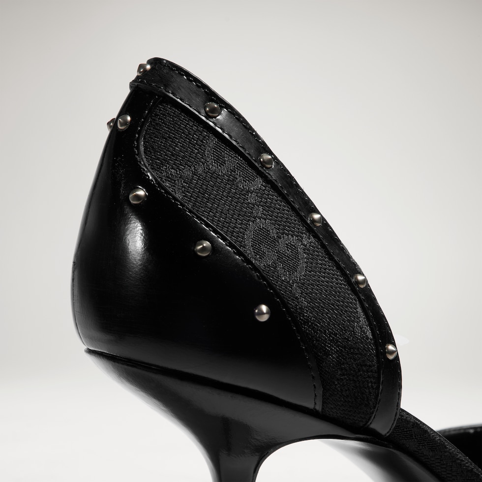 Women's Savoy pump