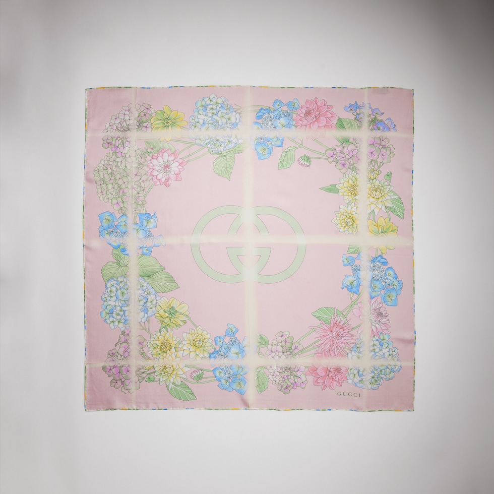 Printed silk twill carré