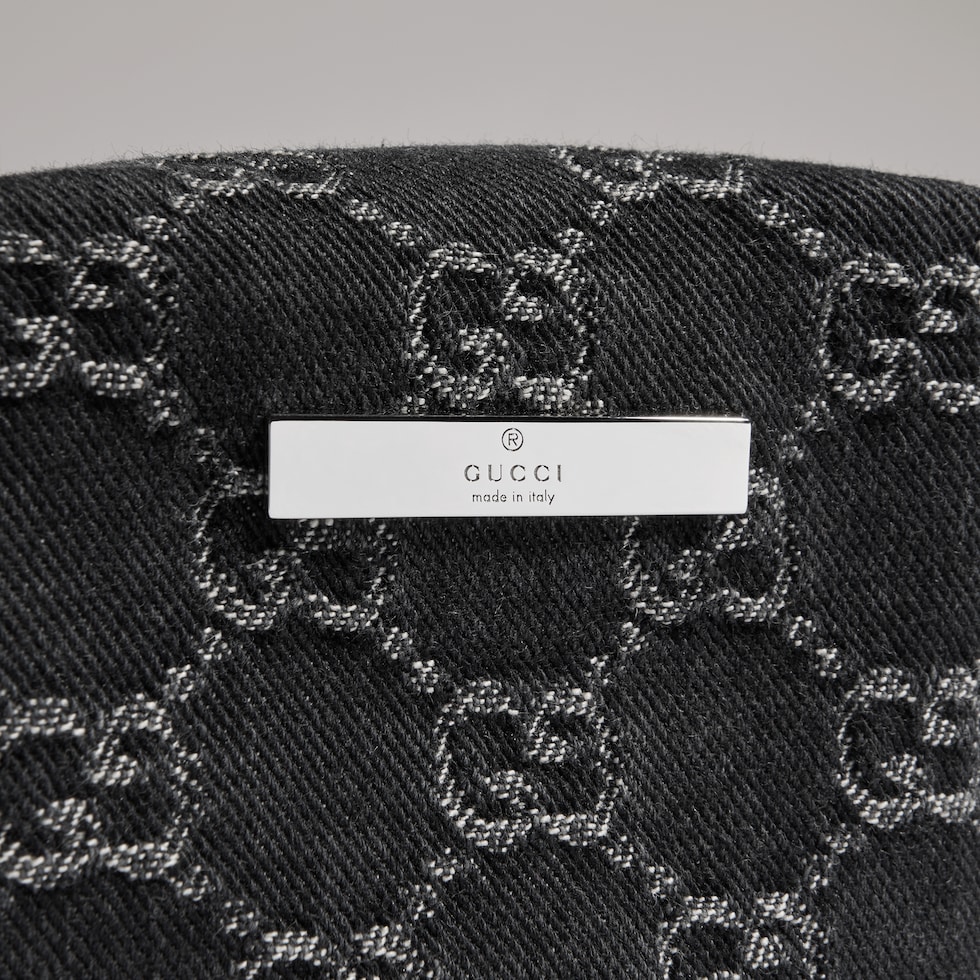 Kleines Kosmetiketui mit Gucci Plakette