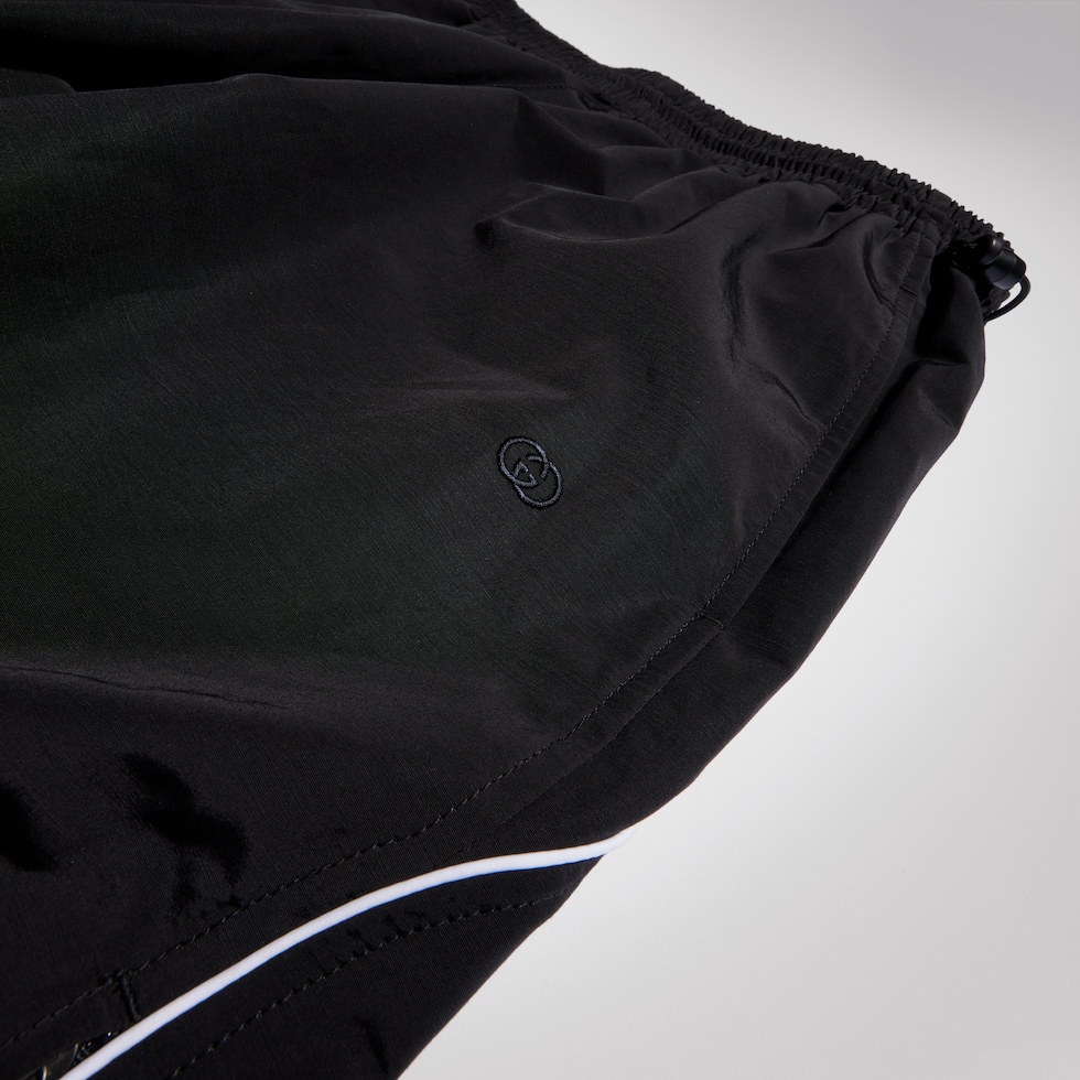 Cotton nylon bermuda with embroidery