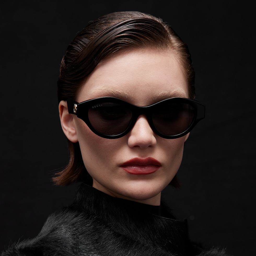 Cat-eye frame sunglasses