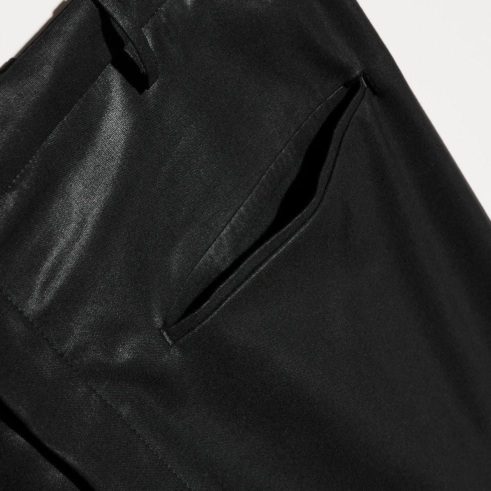 Light wool pants with chintzed finish