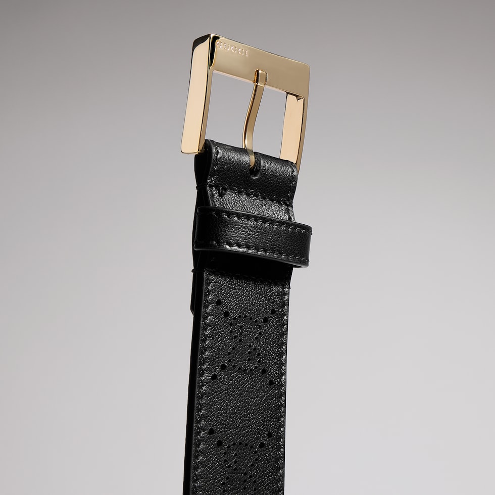 Belt with squared buckle