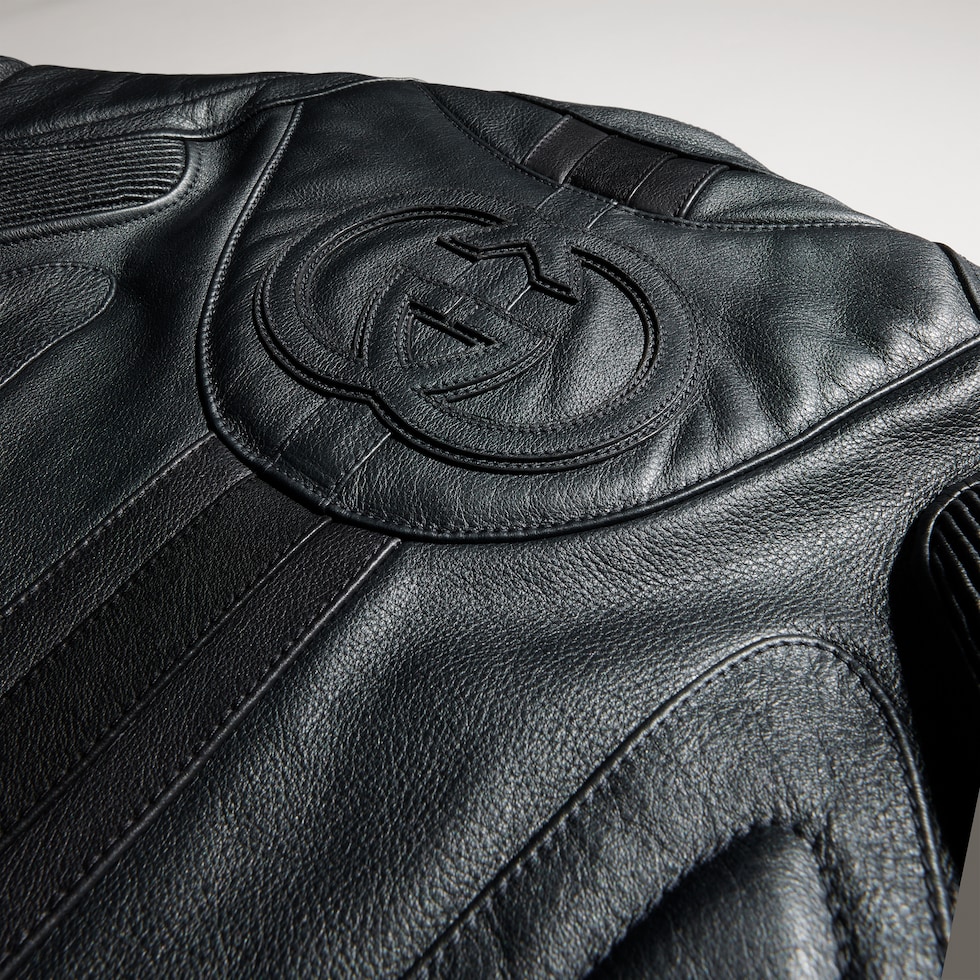 Grainy laminated bull leather jacket